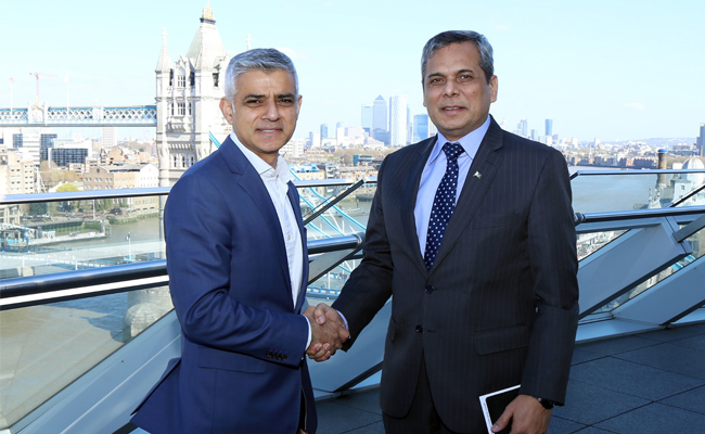 Mayor of London receives the High Commissioner - World News TV